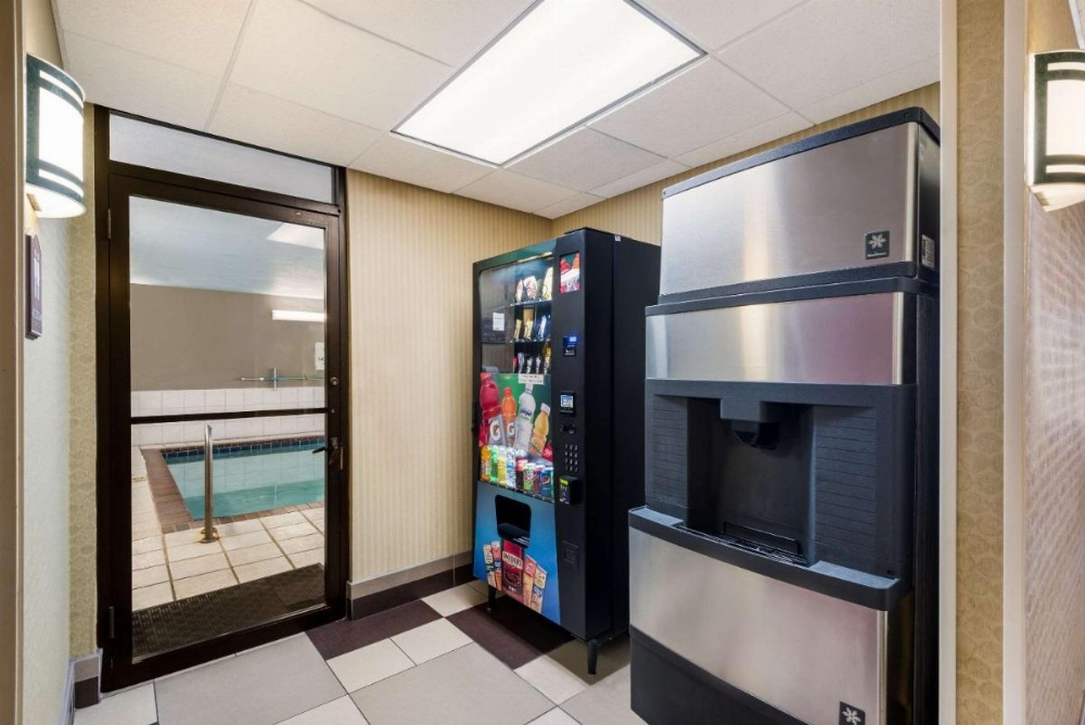 Quality Inn Des Moines Image 28