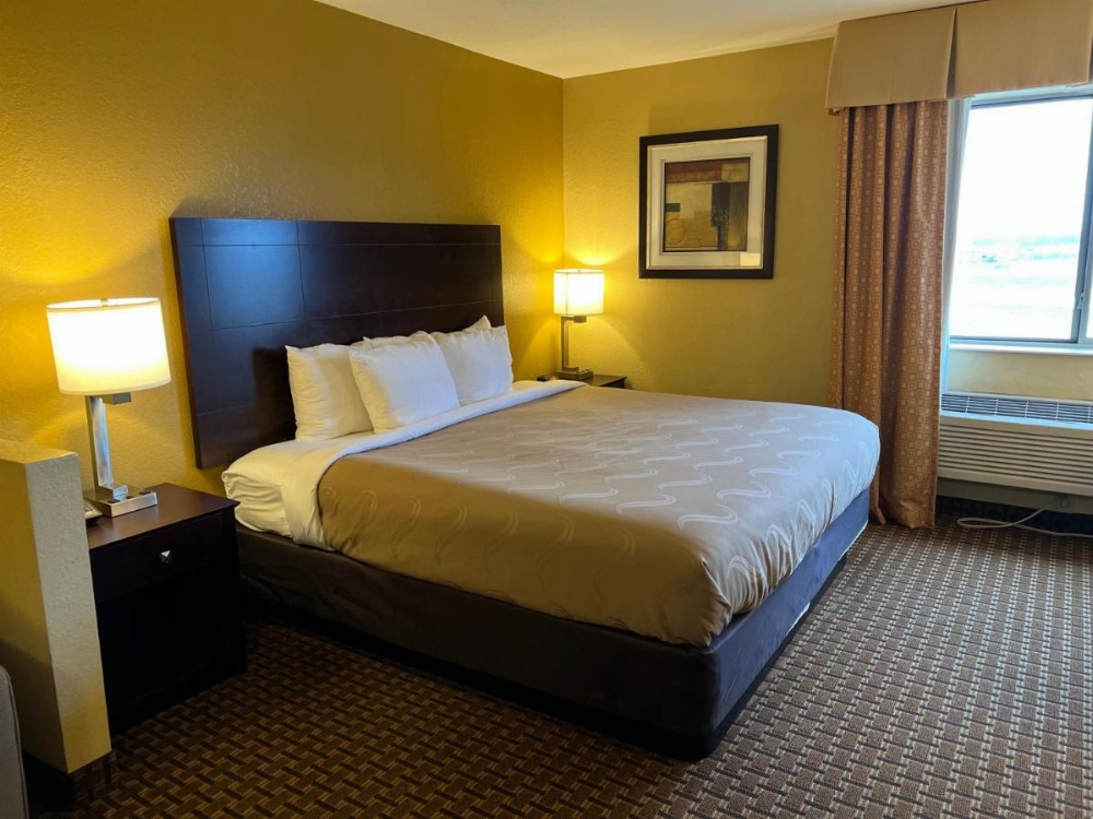 Quality Inn Des Moines Image 37