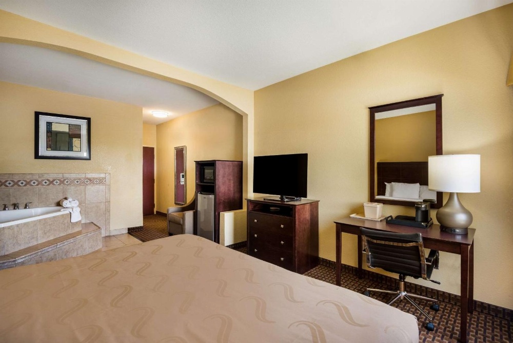 Quality Inn Des Moines